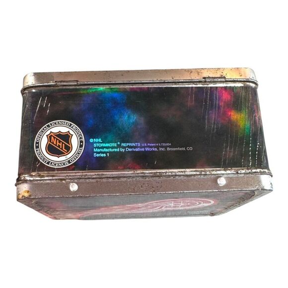 Vintage Detroit Red Wings NHL Metal Lunchbox Handle Distressed Collectible READ - Picture 13 of 16